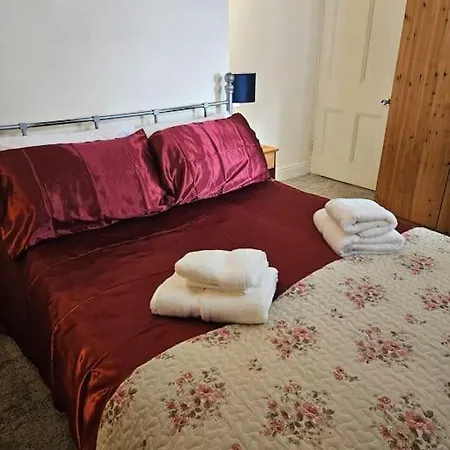2 The Met Apartman