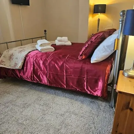 2 The Met Apartman Whitby